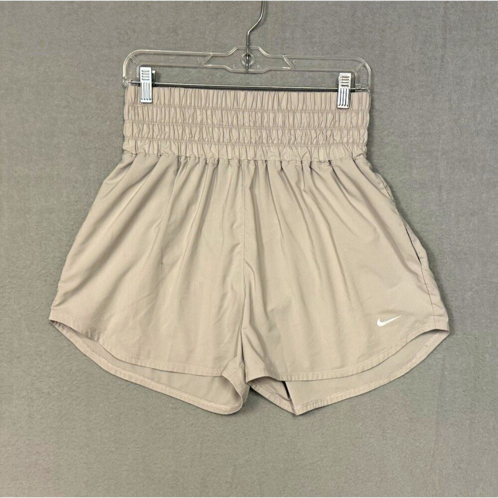 Nike Women’s Dri-FIT High-Waisted Smocked Shorts Beige / Tan Size Large